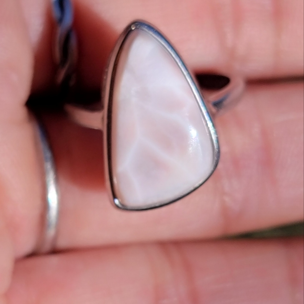 Organic triangle natural natrolite (pink larmiar) 925 sterling silver ring